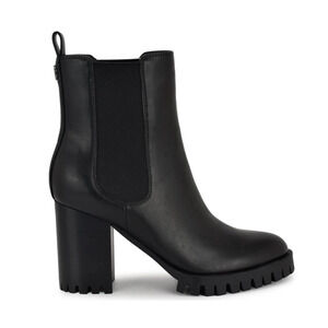 Nine West Kort Lug Sole Chelsea Boots 9 Black NWOT Ankle Booties Heel Leather